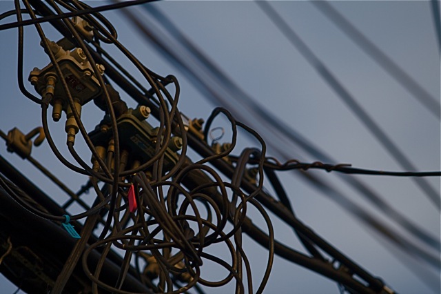 Mess O' Wires